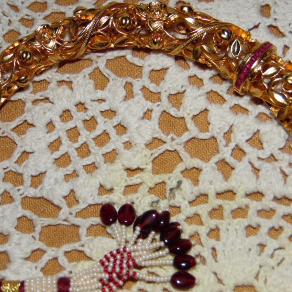 Antique Gold Plated Sone Ki Hasil Carved Necklace Seed Beads Drawstring